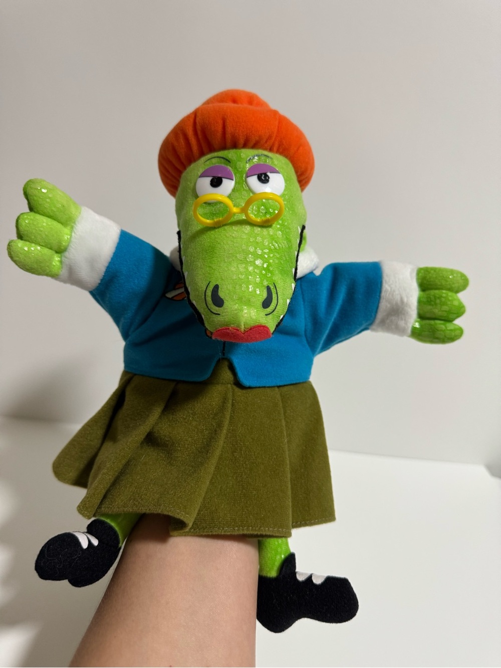 Mrs Green Teacher Alligator Hand Puppet black lagoon animal magic 12”